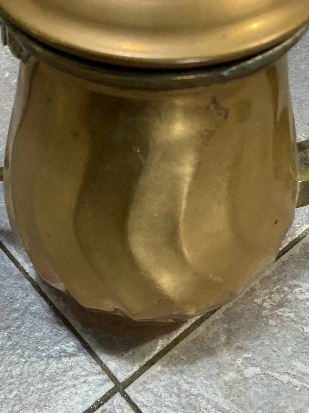 N/A elegant brass